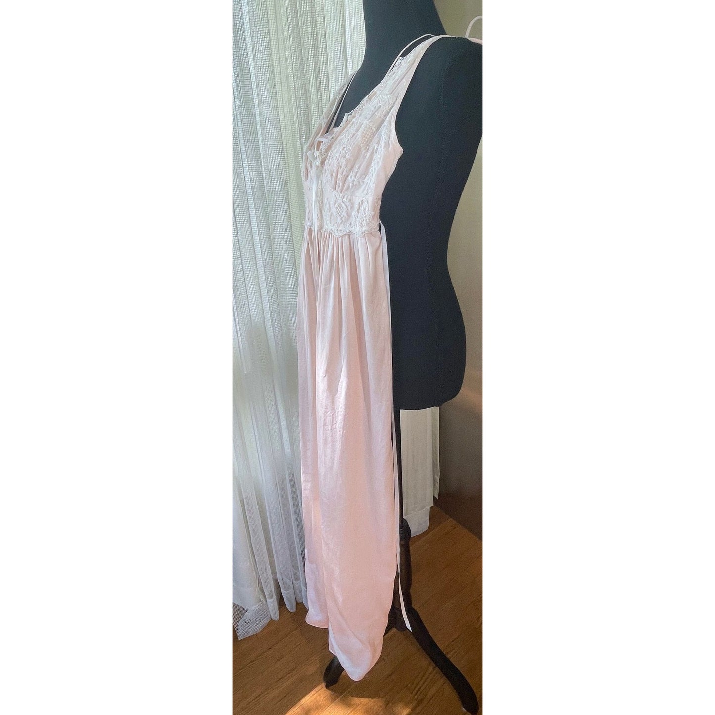 Vintage 60s night dress, pink slip-on pure silk, Saxon Lingerie