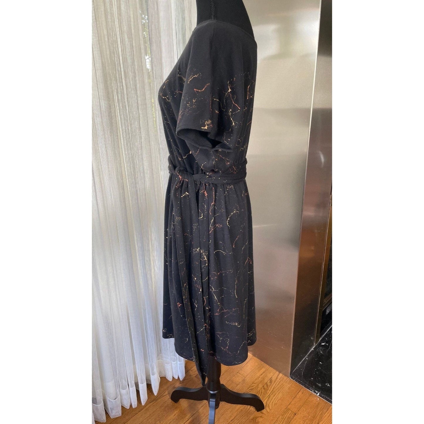 Vintage 80s dress, black with splatter print dress, batwing