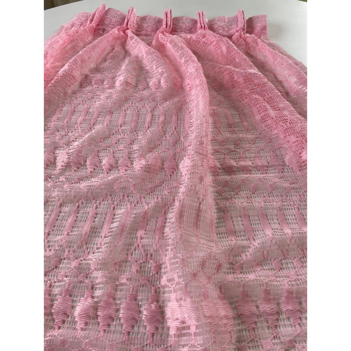 Vintage 60s pleated curtain, pink mesh