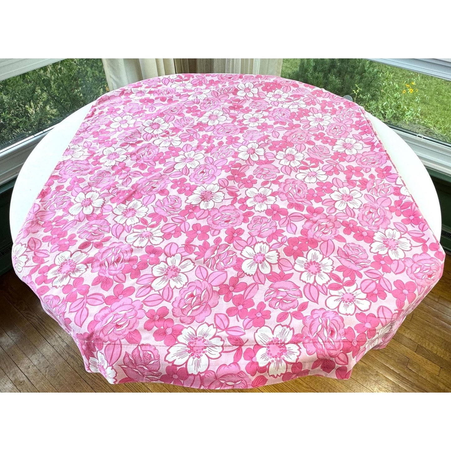 Vintage 70s flat /top sheet, pink flowers, full size, Wabasso