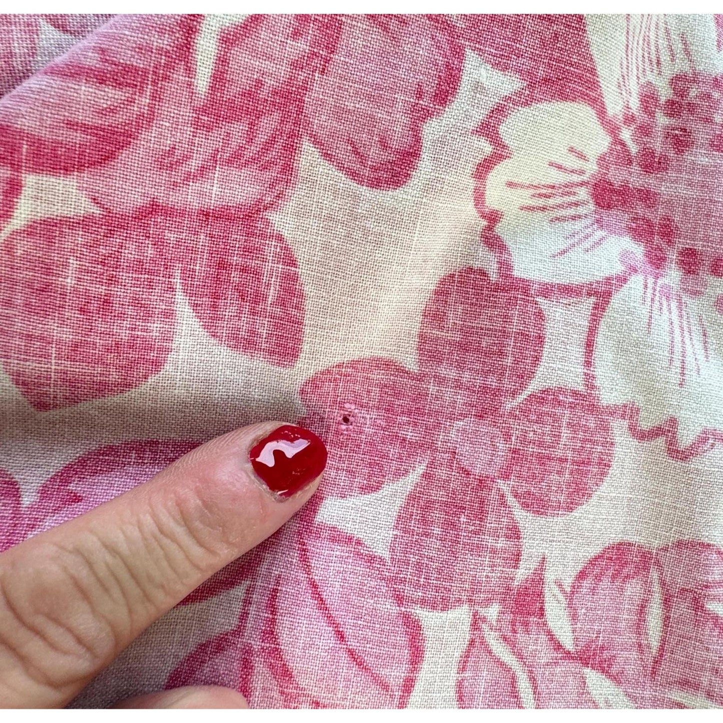 Vintage 70s flat /top sheet, pink flowers, full size, Wabasso