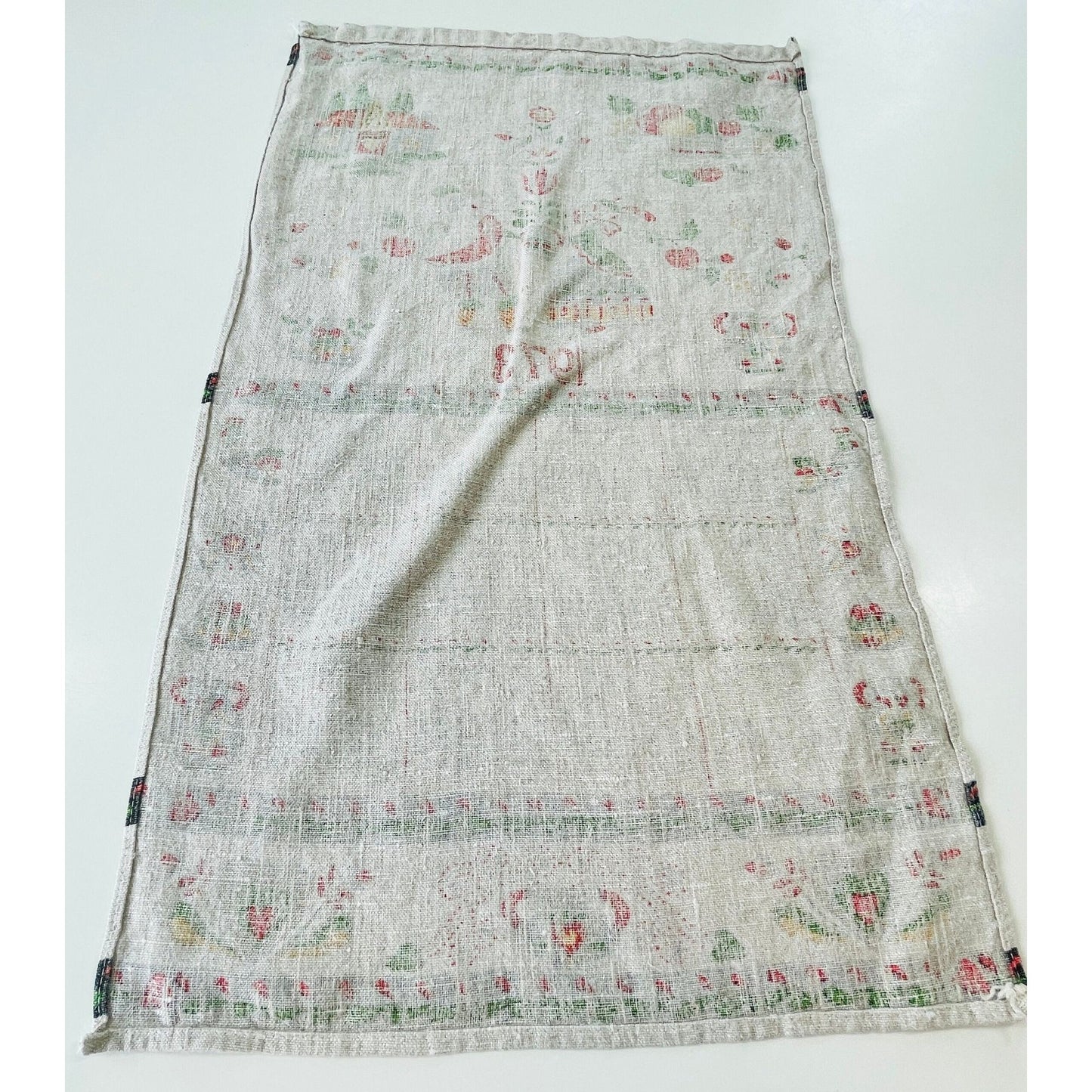 Vintage 1973 calendar tea and dish towels