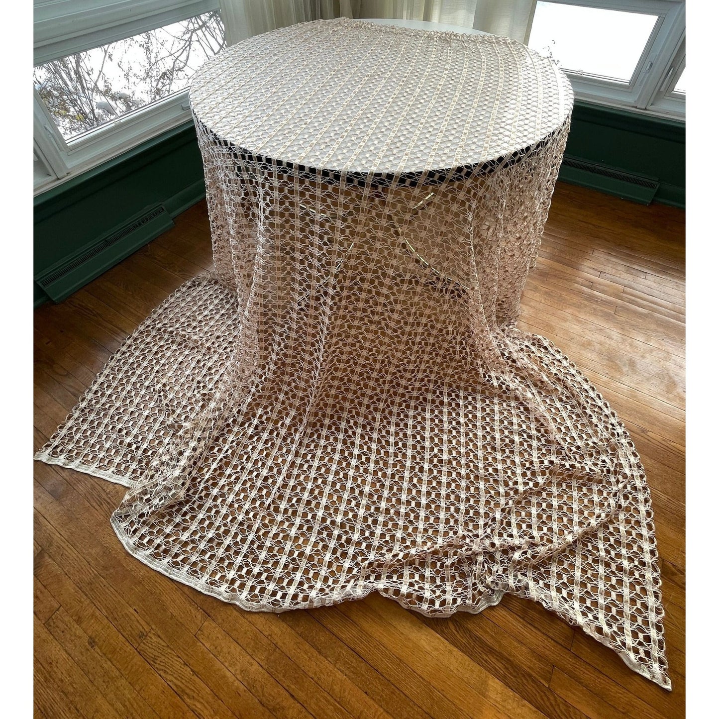 Vintage 70s ecru woolly net pleated panel