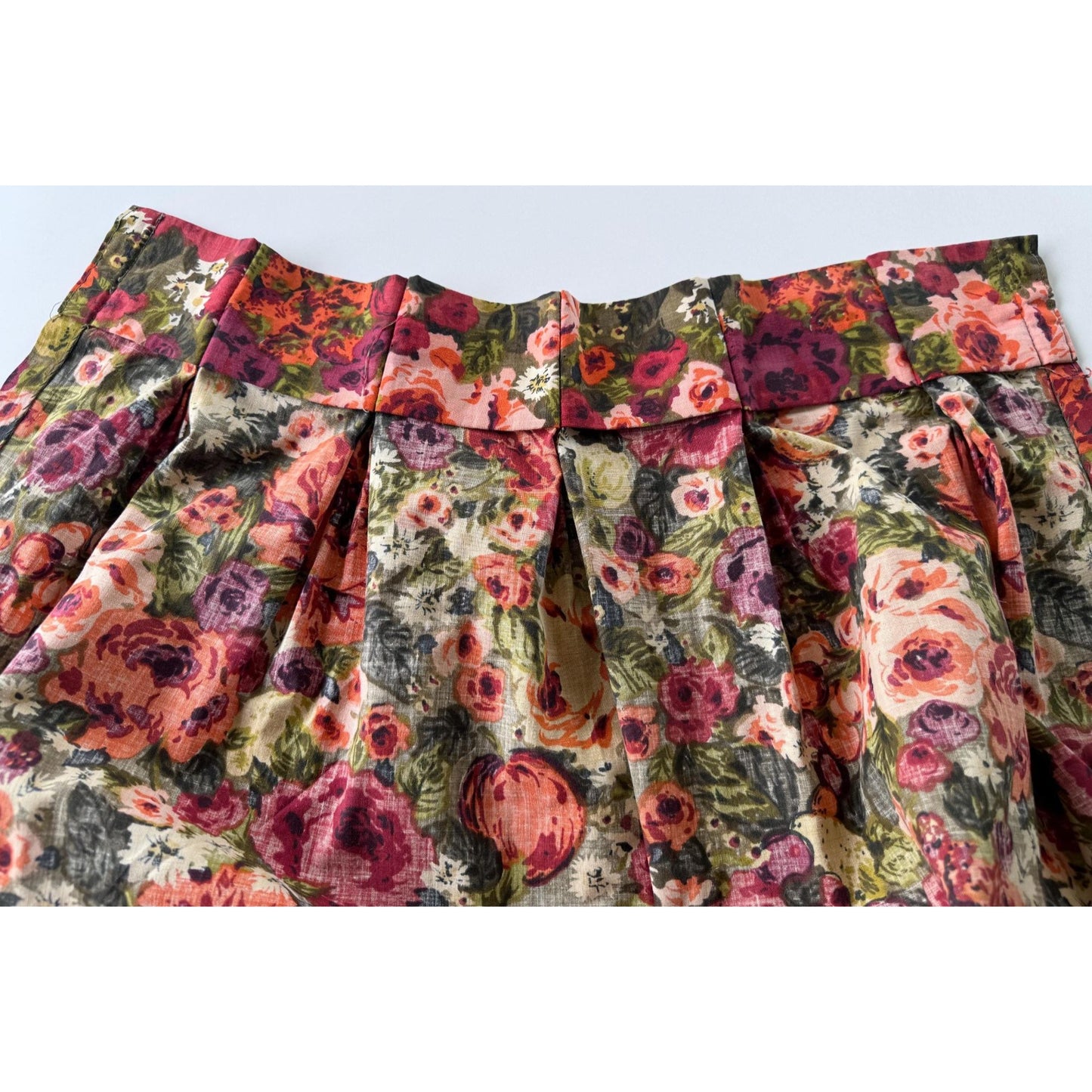Vintage 60s pleated curtain, red orange brown and green floral pattern