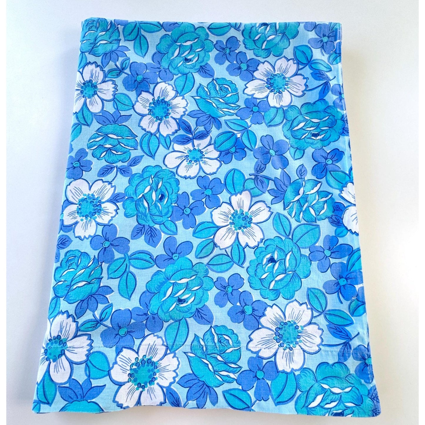 Vintage 70s flat /top sheet, blue flowers, twin size, Wabasso