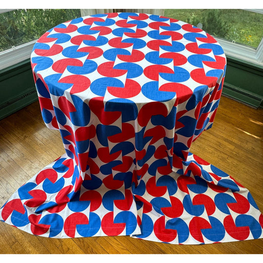Vintage 70s flat / top sheet, geometric red white and blue, double/full size bed, Texmade