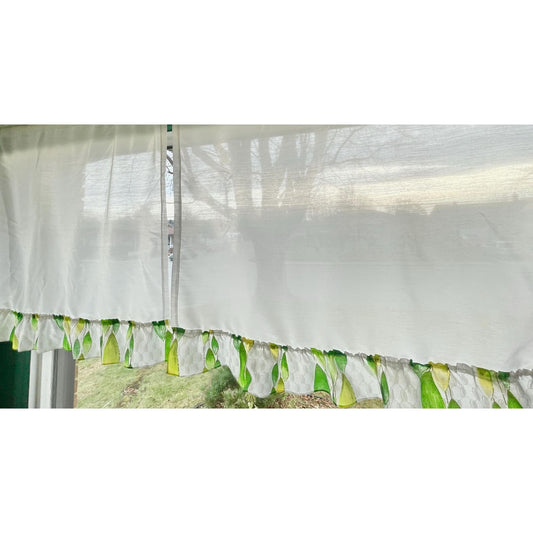 Vintage 70s curtain, white with green ruffles, panel or valance