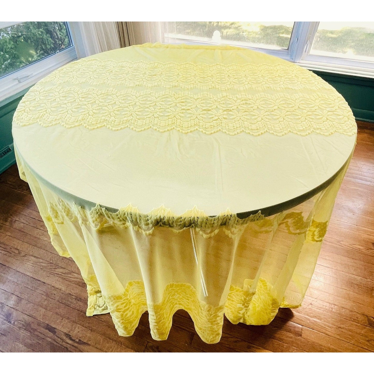 Vintage 70s curtain, yellow embroidered daisies, mesh panel