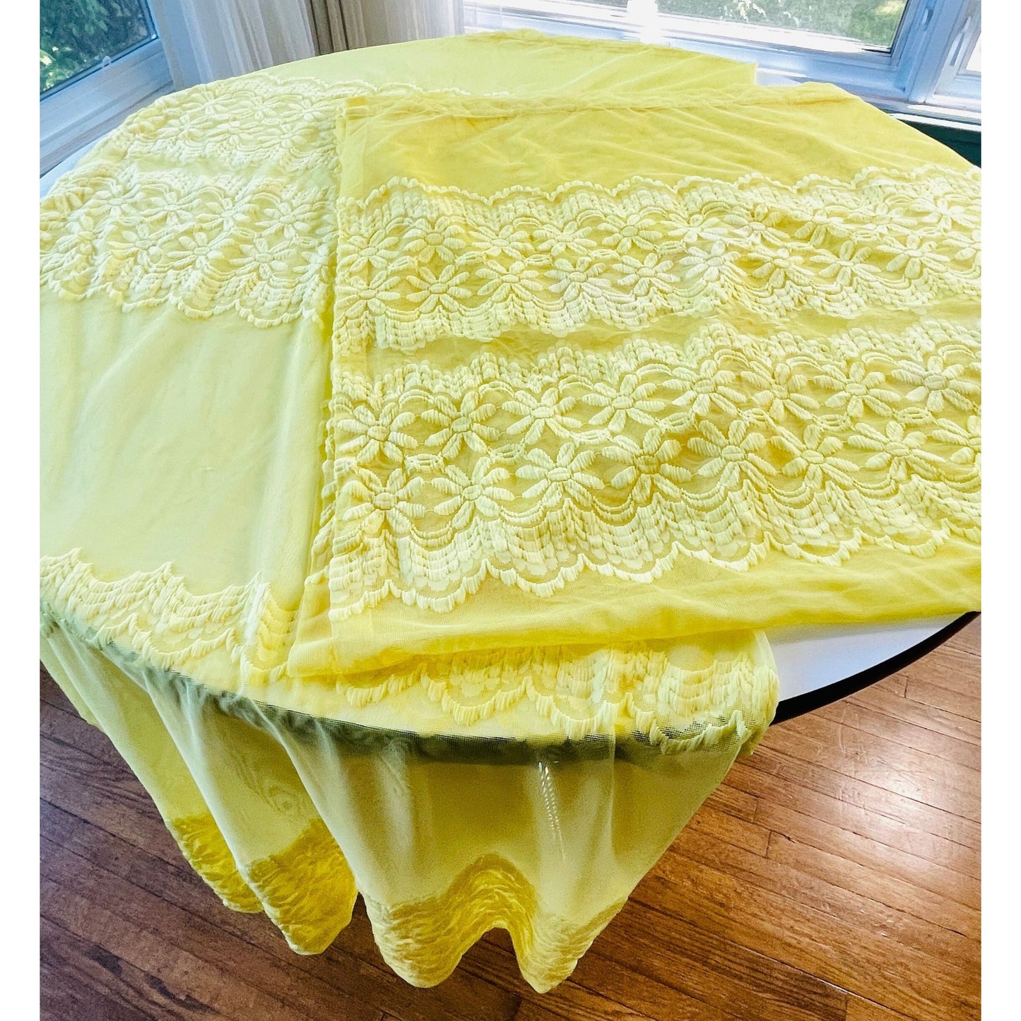 Vintage 70s curtain, yellow embroidered daisies, mesh panel