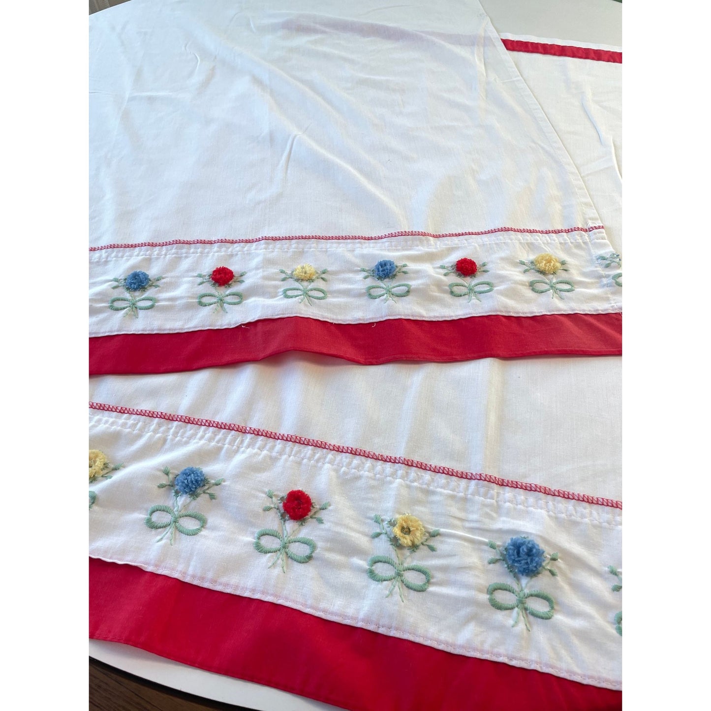 Vintage 70s curtain, embroidered red, yellow, blue flowers with pompoms