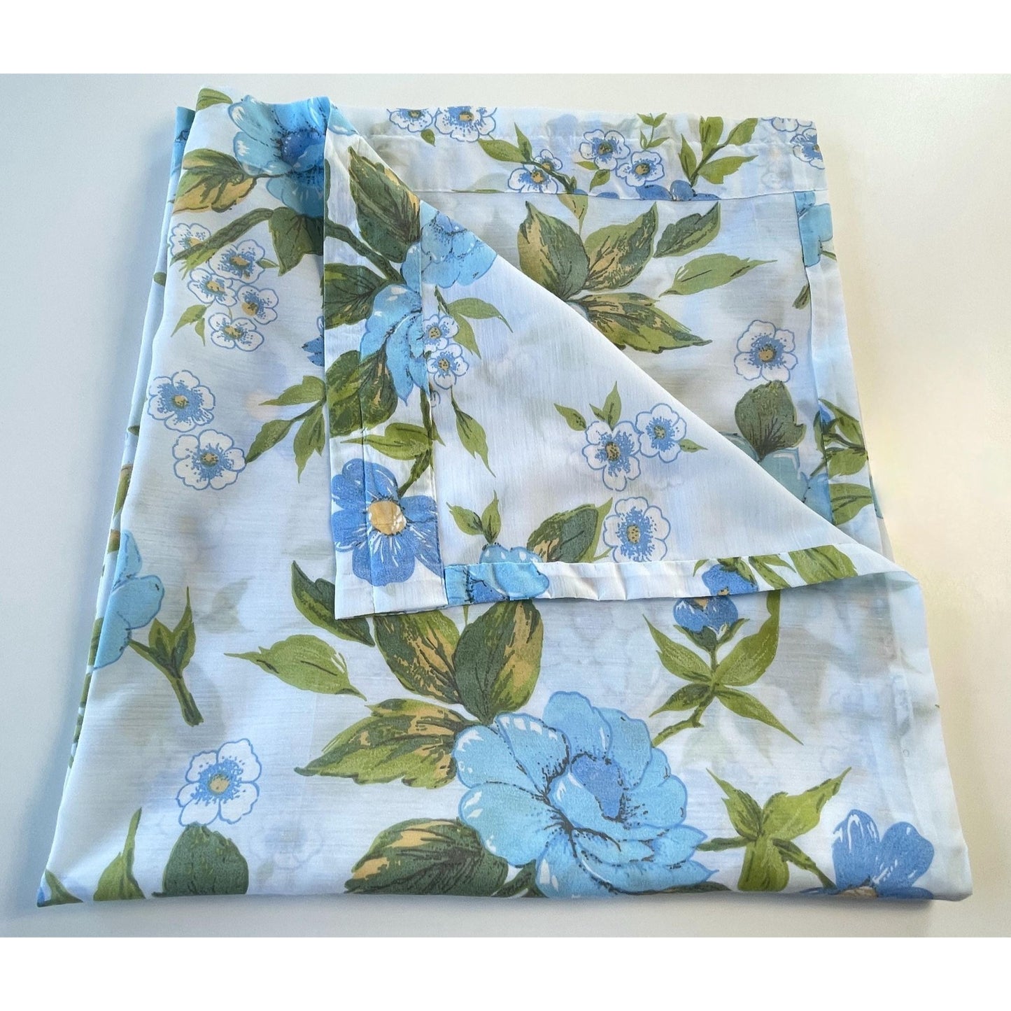 Vintage 70s curtain, large blue flowers and leaves, sheer panel