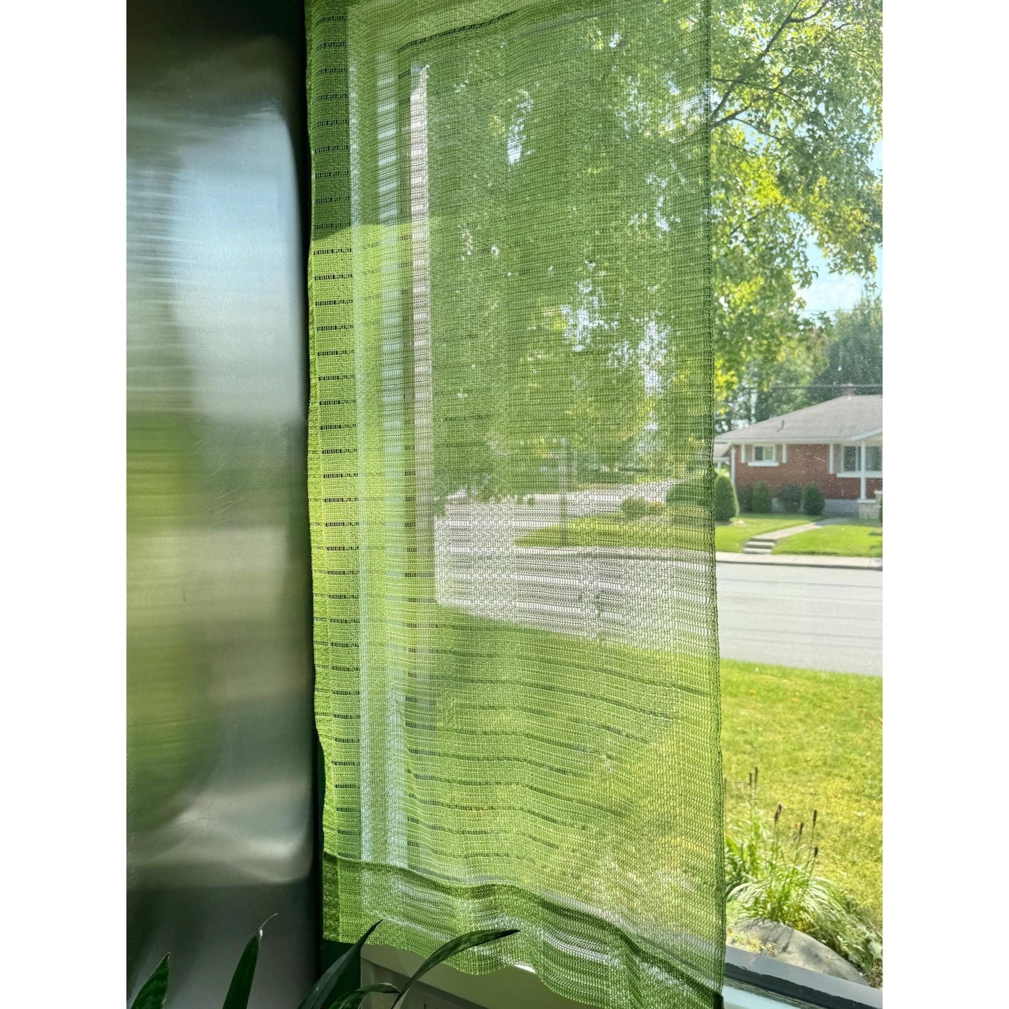 Vintage 70s curtain, avocado green mesh panel and tieback