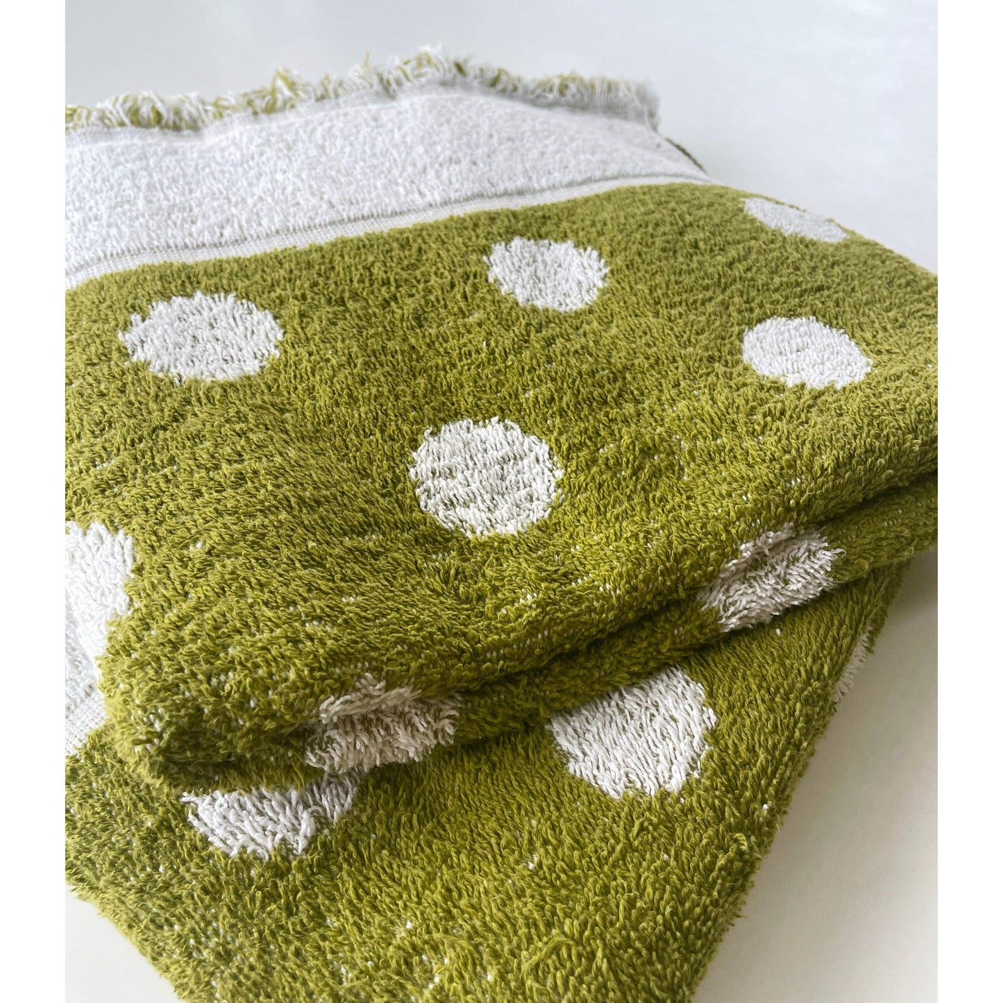 Vintage 70s bath towel, green white polka dots, reversible, Cone 100% cotton