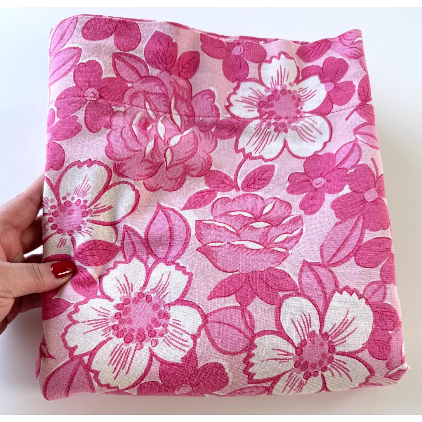 Vintage 70s flat /top sheet, pink flowers, full size, Wabasso