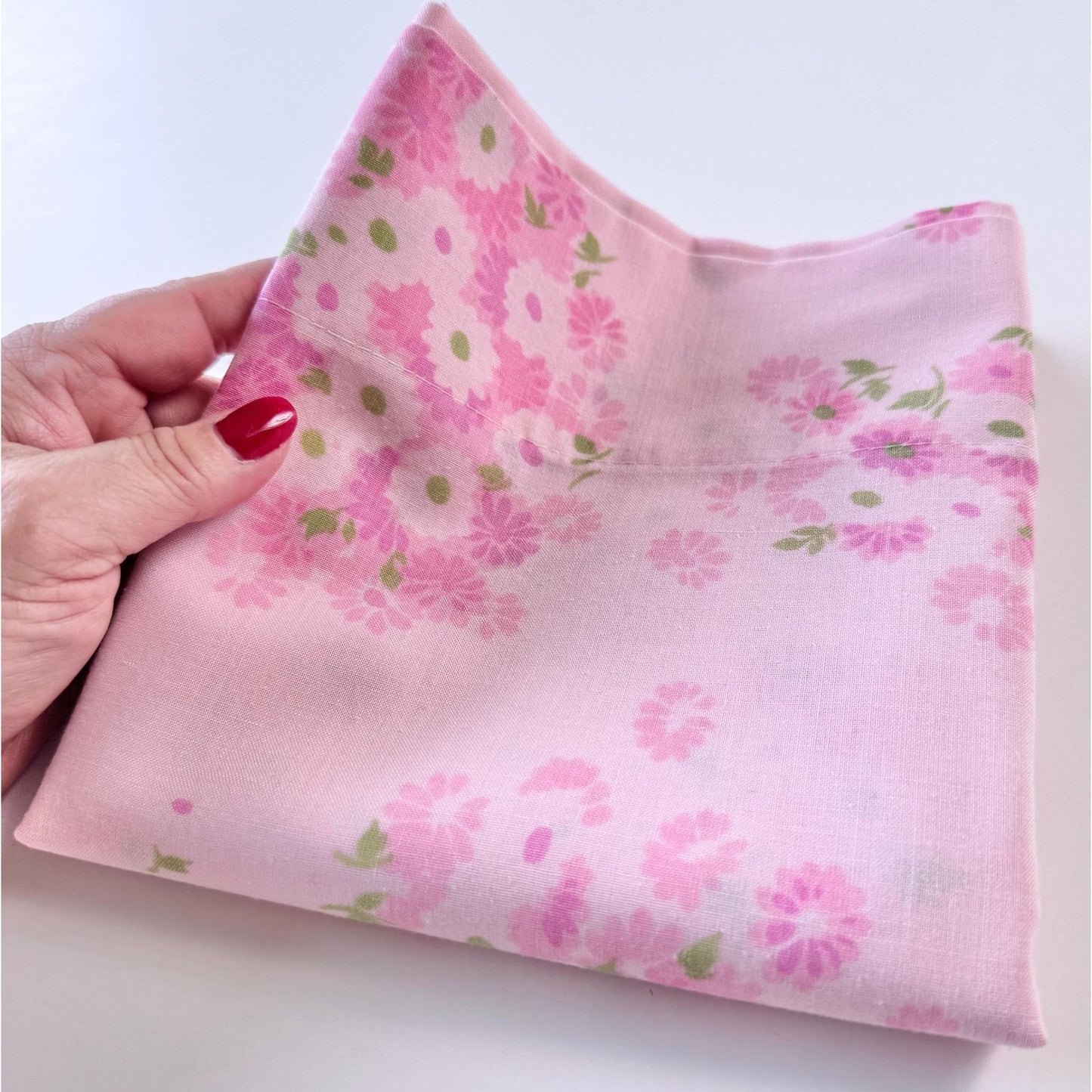 Vintage 70s pillowcase, pink floral, Pacific Mills