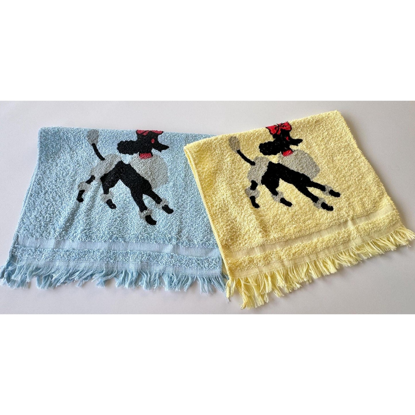 Vintage 50s hand/face towels, new with original sticker, Poodle with bow, set of 2