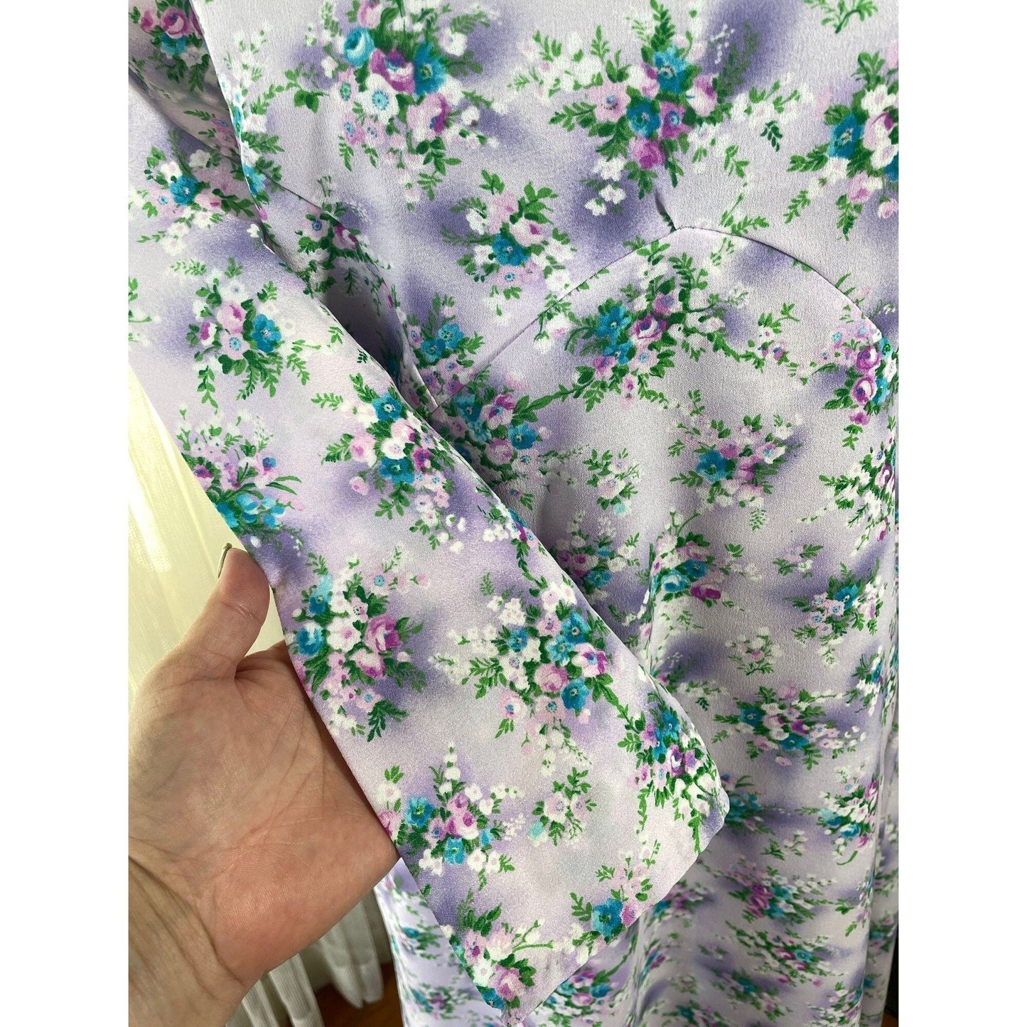 Vintage prairie dress, floral lilac / purple, long sleeves gown
