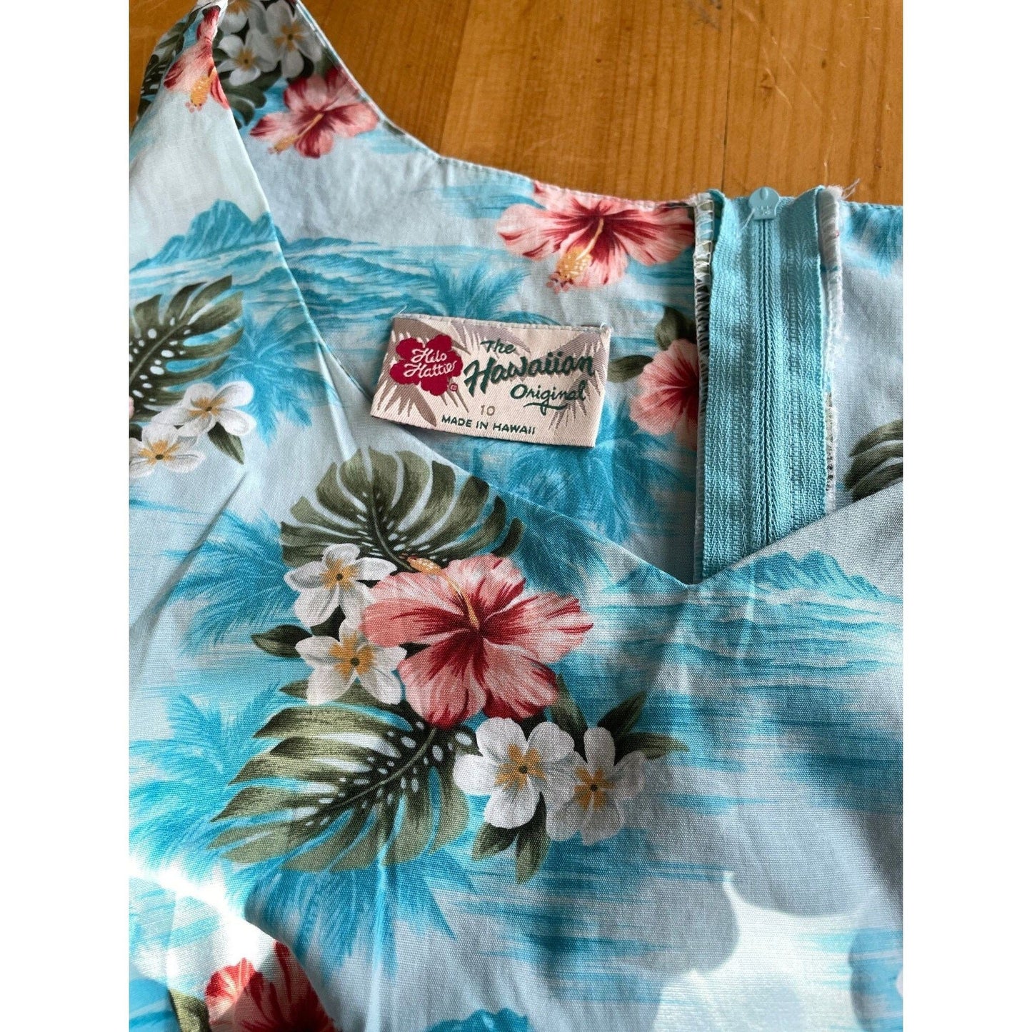 Vintage 80s dress, blue floral, sleeveless, Hilo Hatties Hawaiian Original