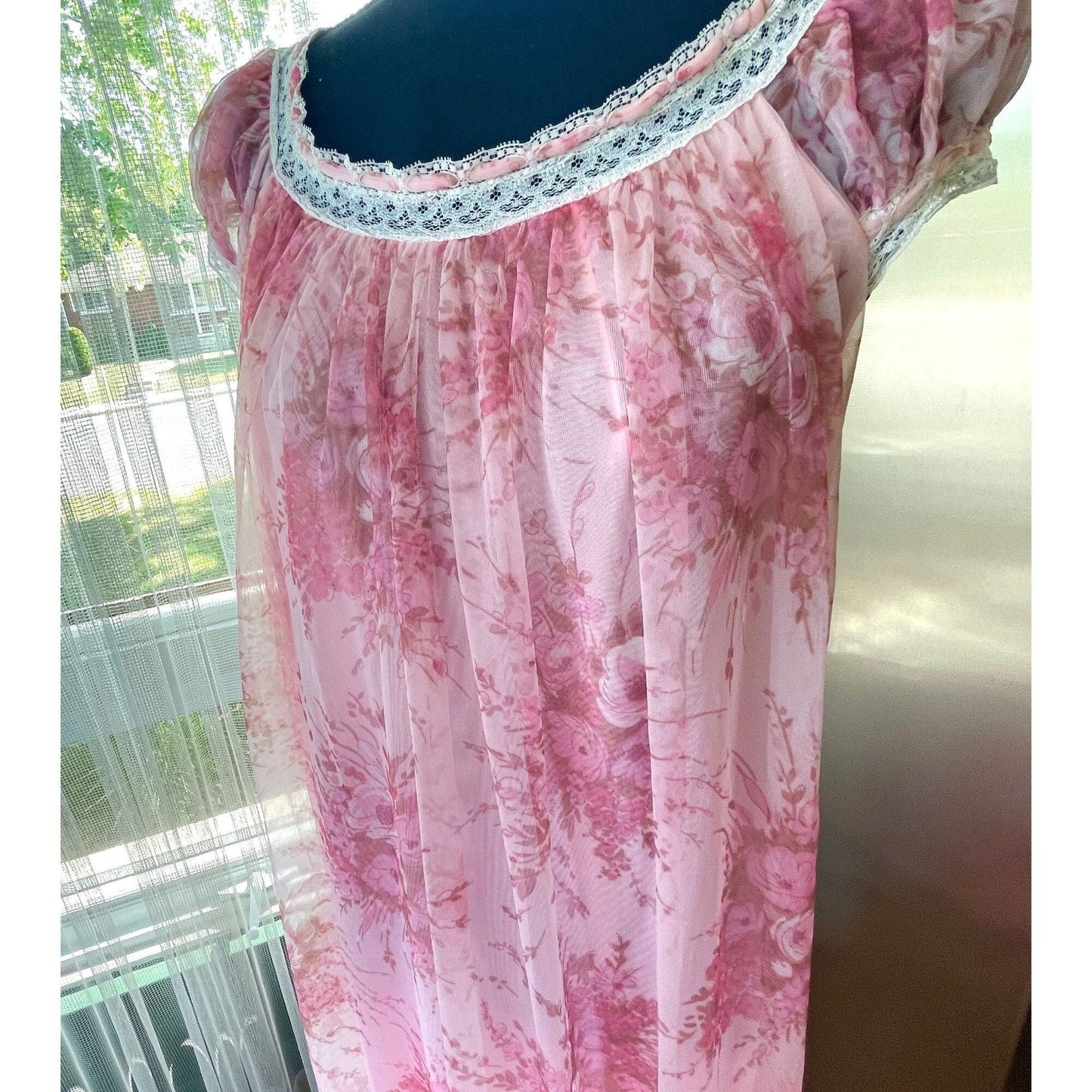 vintage 70s nightgown, pink floral double layers