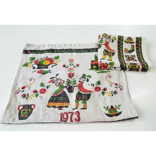 Vintage 1973 calendar tea and dish towels