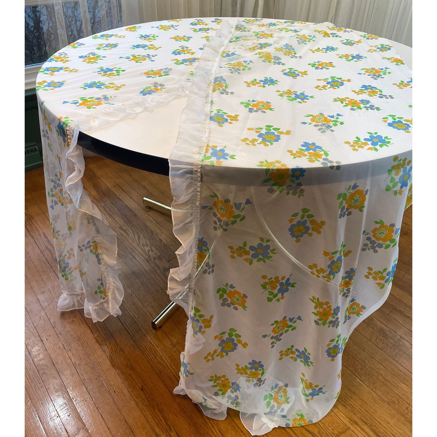 Vintage 80s ruffled panels, green blue flowers