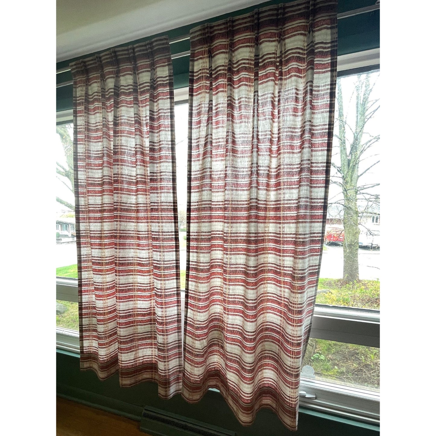 Vintage 70s pleated curtain, choice between red/white or green/white stripes