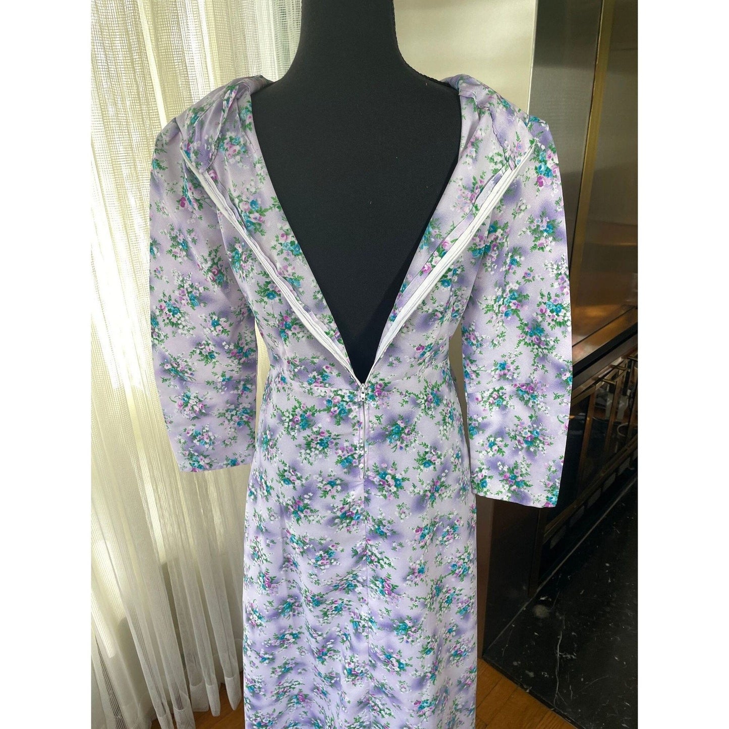 Vintage prairie dress, floral lilac / purple, long sleeves gown