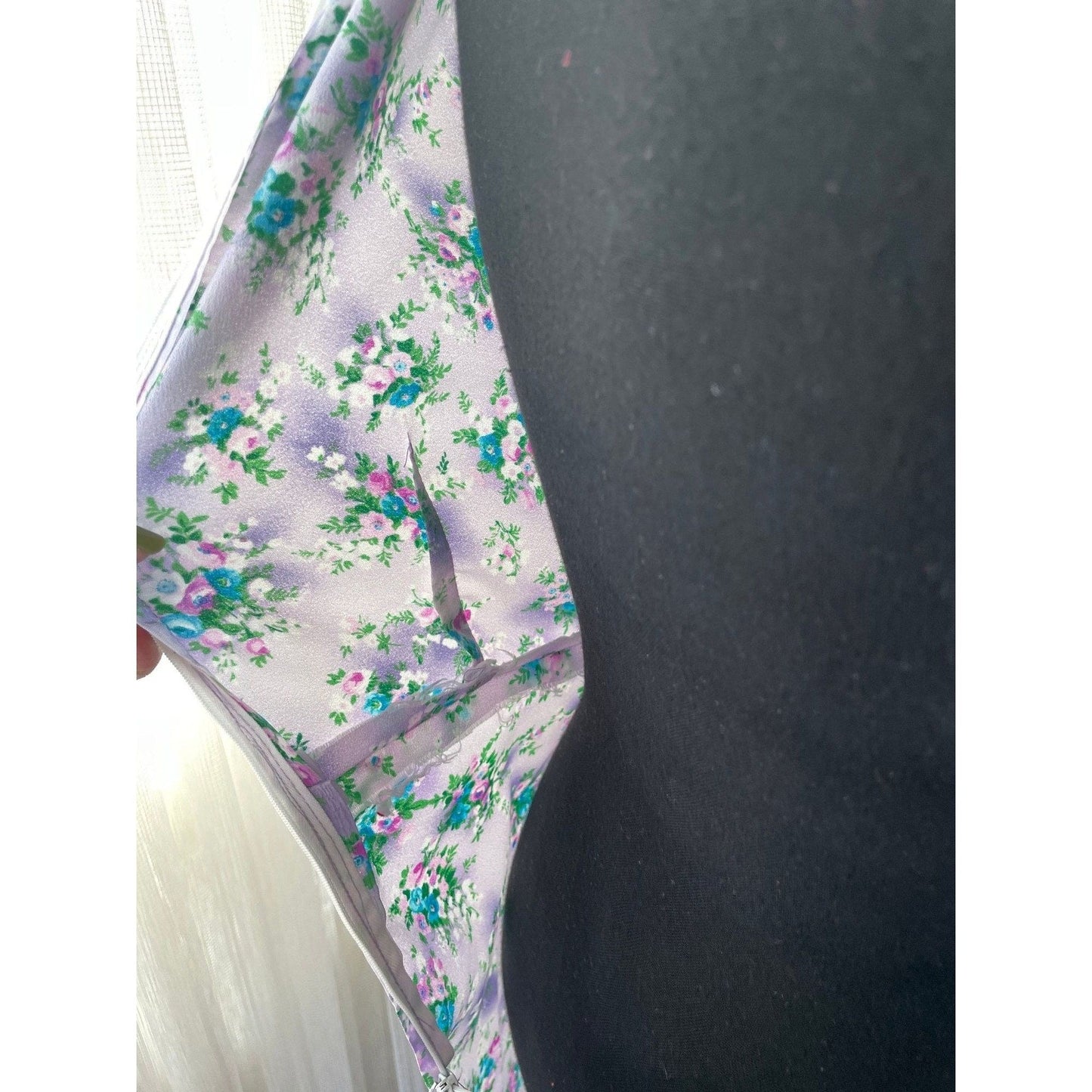 Vintage prairie dress, floral lilac / purple, long sleeves gown