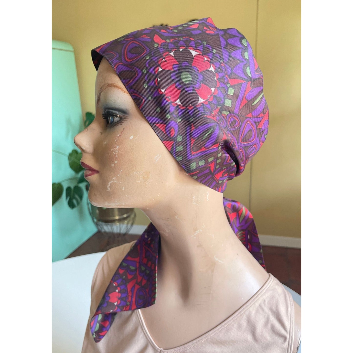 Vintage 1970s boho head scarf, purple, hot pink abstract pattern