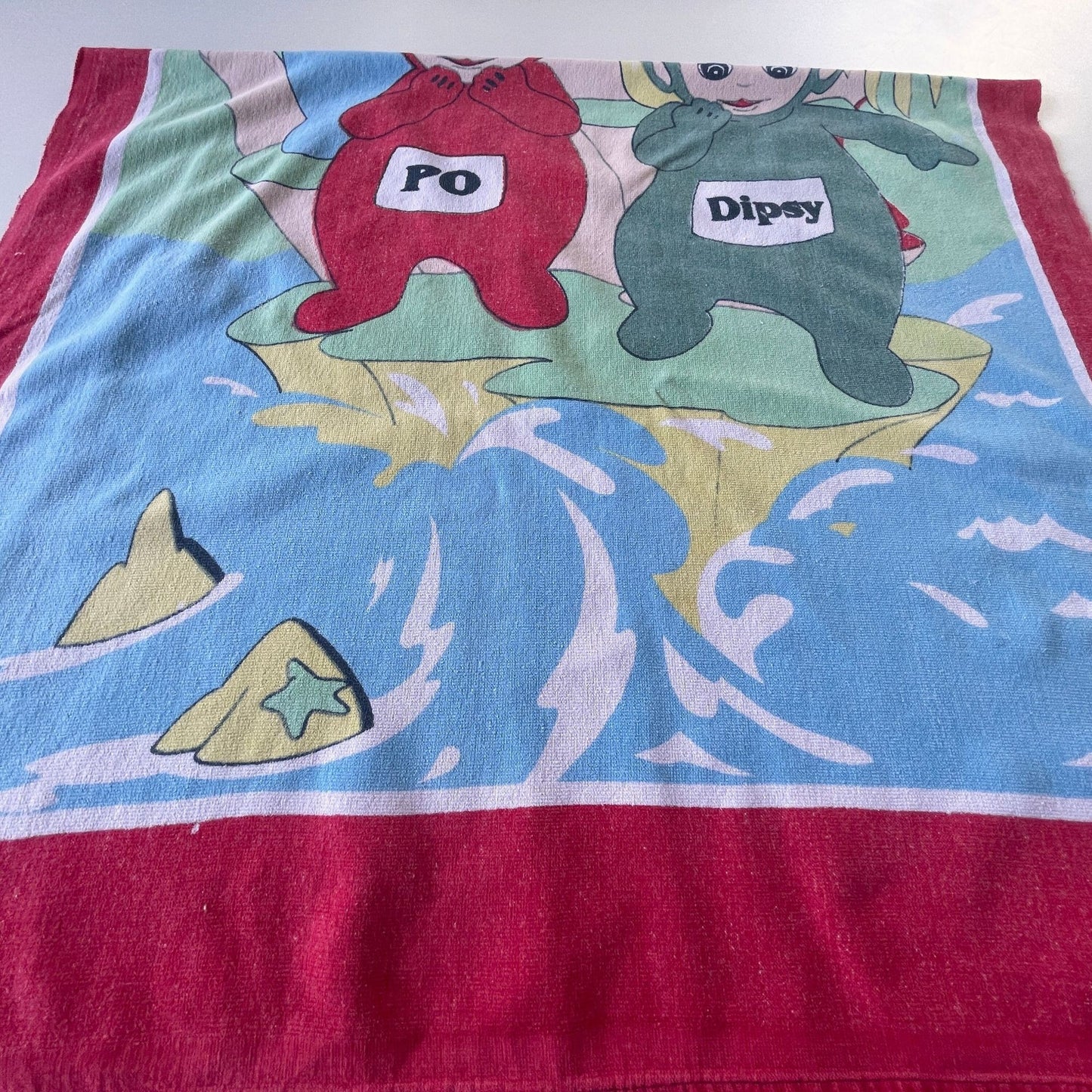 Vintage 90s Teletubbies beach towel
