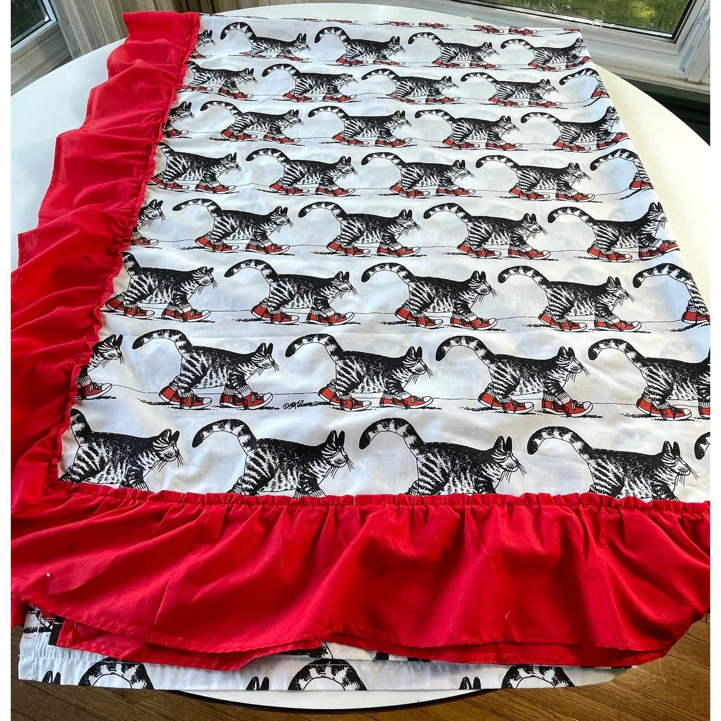 Vintage 70s curtain, Kliban Cat novelty print, cat wearing red shoes, ruffled sides