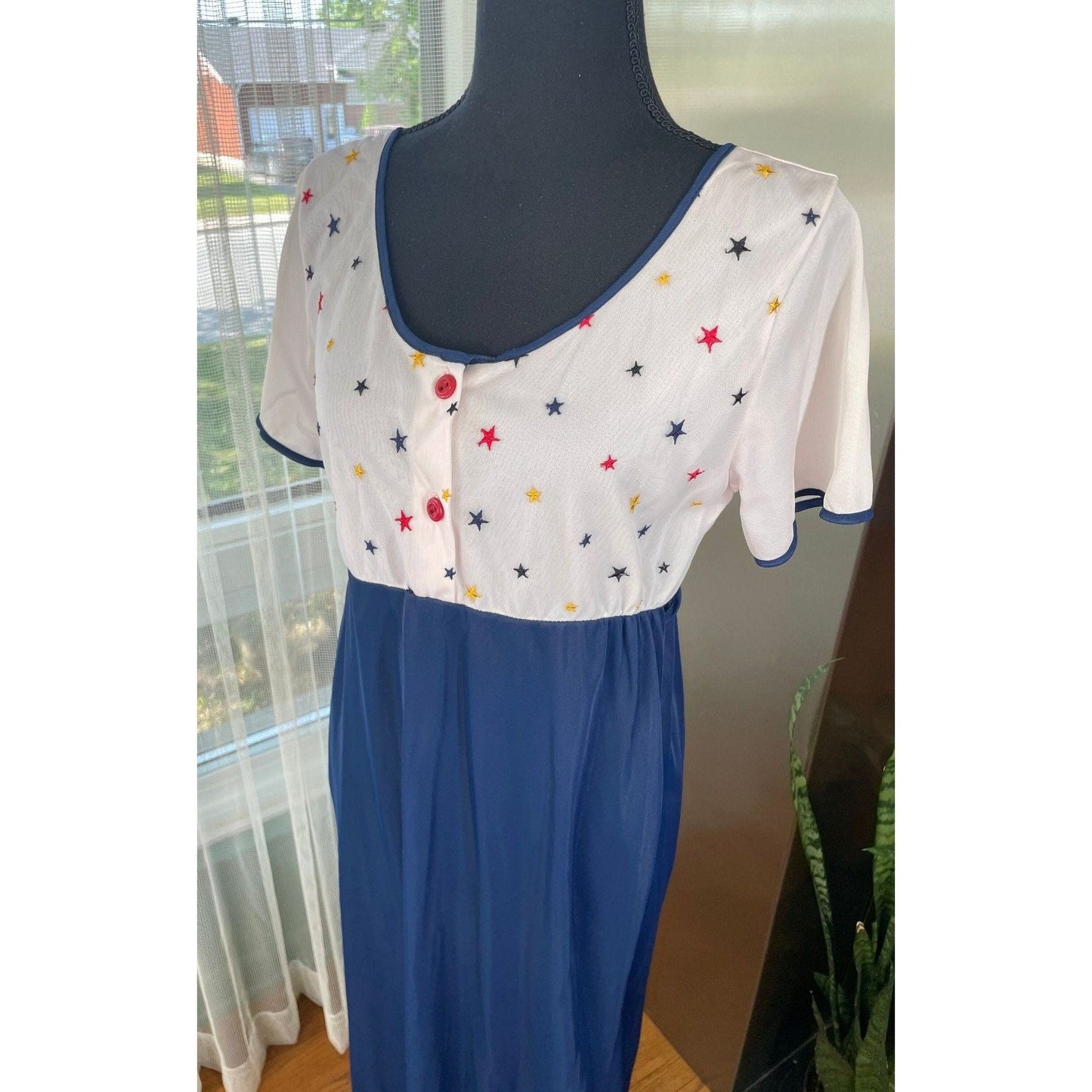Vintage 80s dress, royal blue, white top, red yellow blue stars, short sleeves