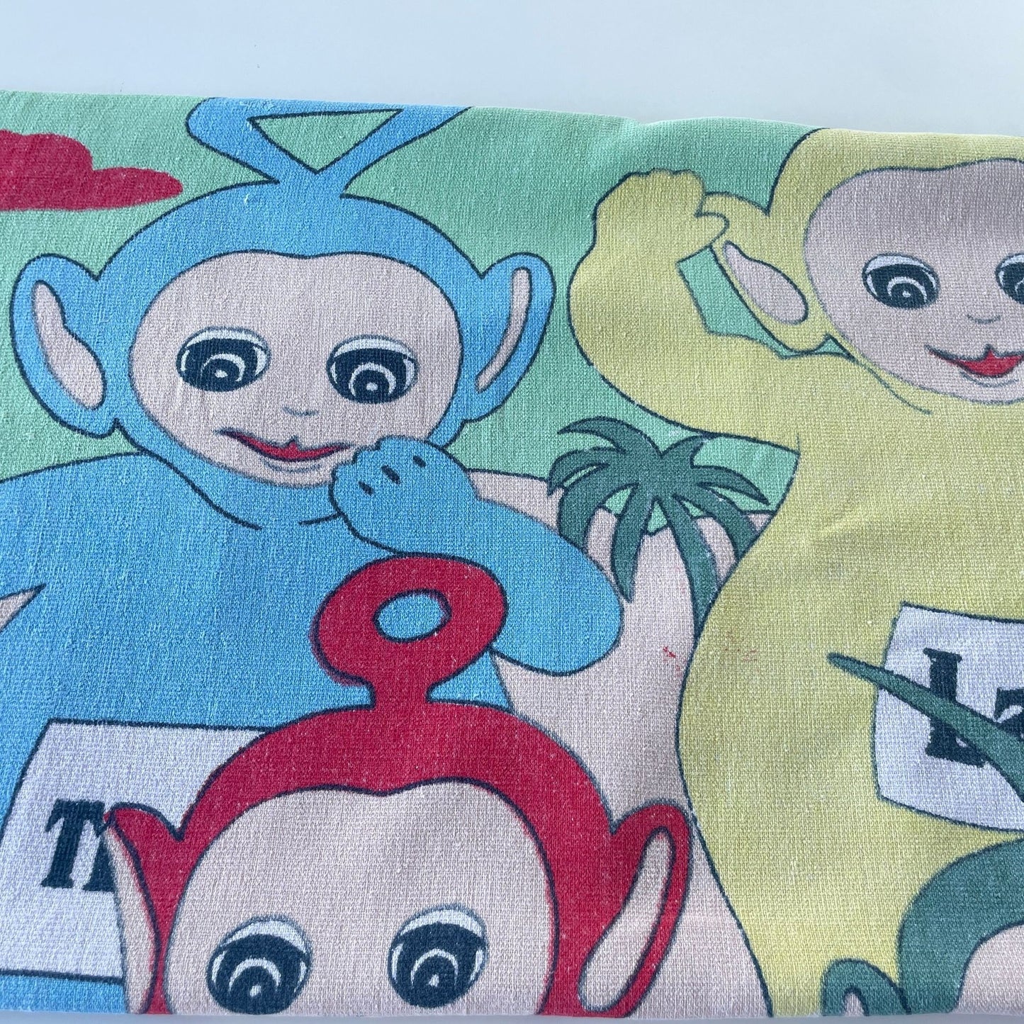 Vintage 90s Teletubbies beach towel