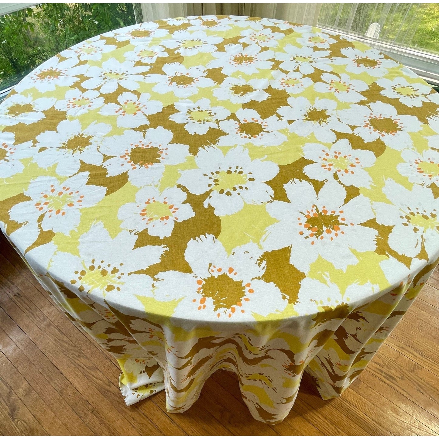 Vintage 70s semi fitted sheet, twin size, Truprest