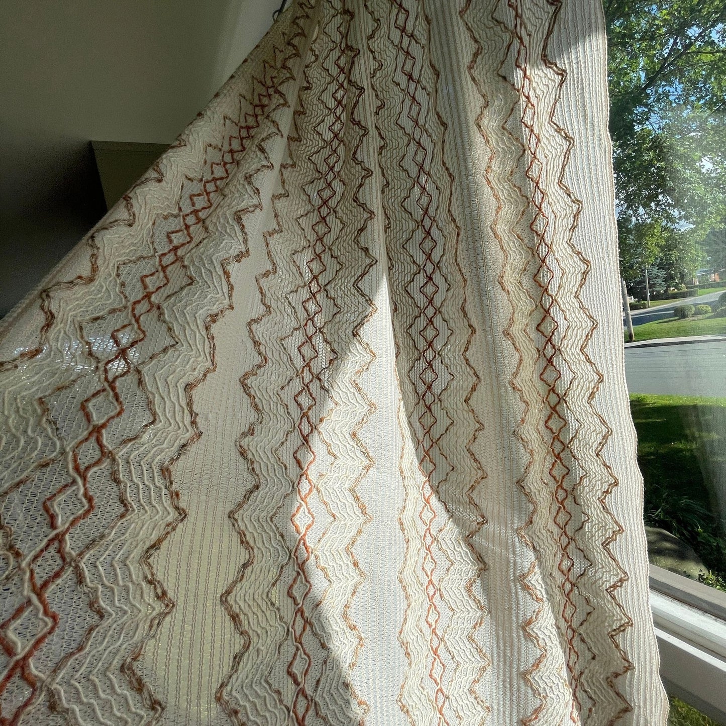 Vintage 70s net woven curtain, ecru, brown