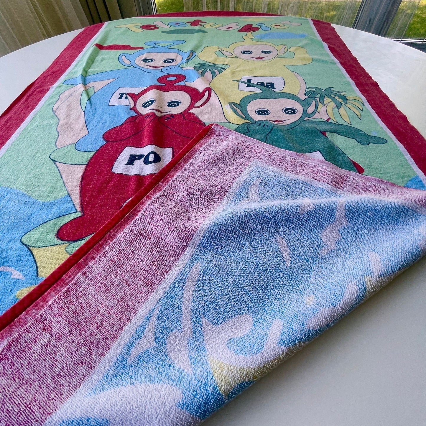 Vintage 90s Teletubbies beach towel