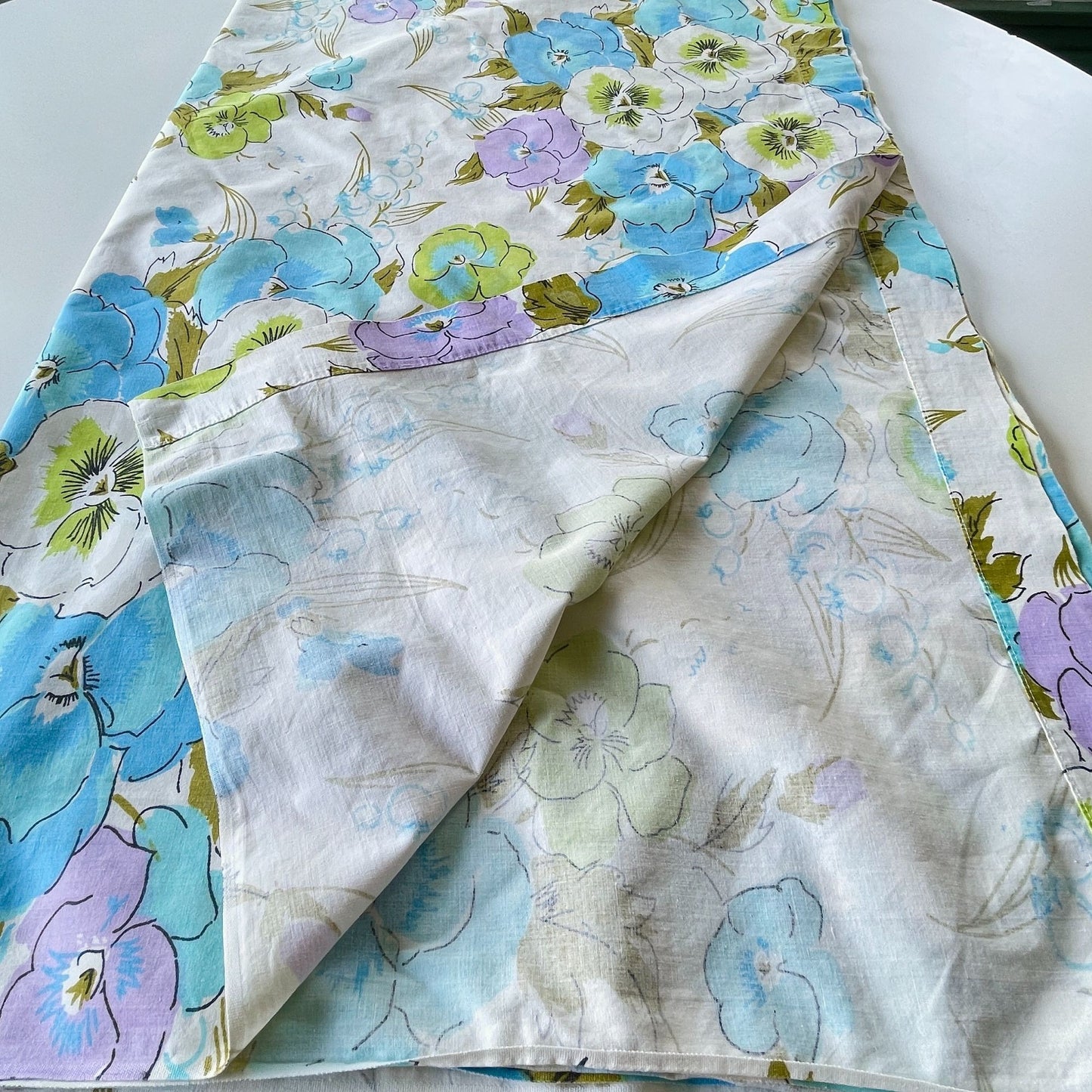 Vintage 70s double size flat sheet, Varitex