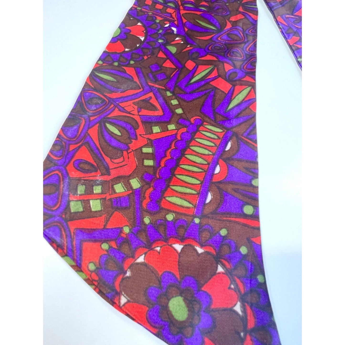 Vintage 1970s boho head scarf, purple, hot pink abstract pattern