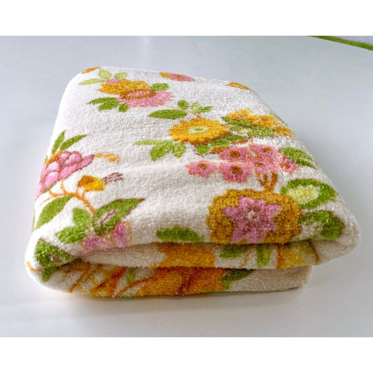 Vintage 60s bath towel, Caldwell