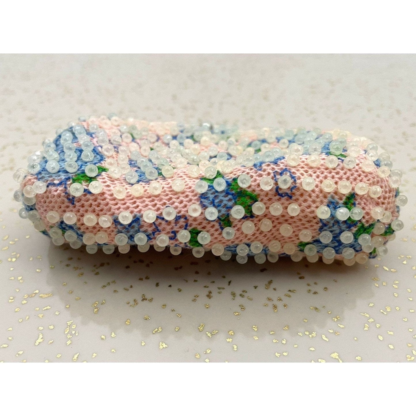 Vintage 1950s coin purse, beaded floral, kiss lock